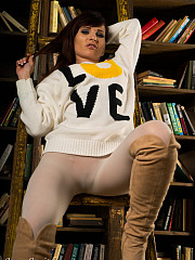In Library Wearing White Seamless Pantyhose - image nr. 5