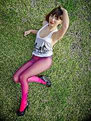 Helen Red Pantyhose Outdoor - image nr. 5