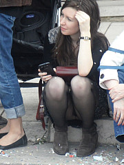 Upskirt photos of amateur girls in - image nr. 6