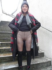 Girl Ingrey Pantyhose Outdoors - image nr. 1