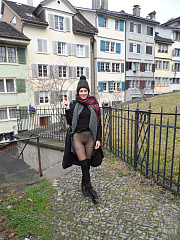 Girl Ingrey Pantyhose Outdoors - image nr. 4