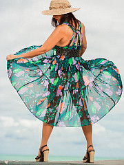 Roni in seamless pantyhose near the - image nr. 7