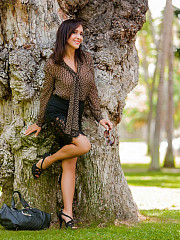 Out And About Town In Sheer Pantyhose - image nr. 1